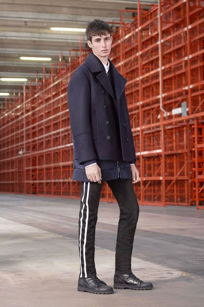 Look 9